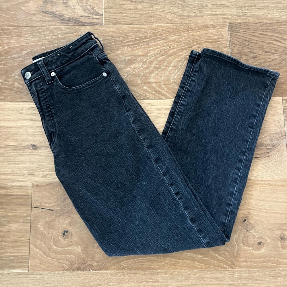 Madewell Curvey 90s Straight Leg Jeans